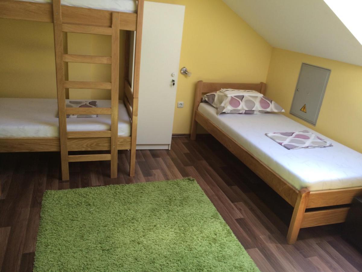 Hostel Jedvaj Krapina Exterior foto